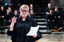 DARA AND STANA <em>Photo: Dorian Silec Petek</em>